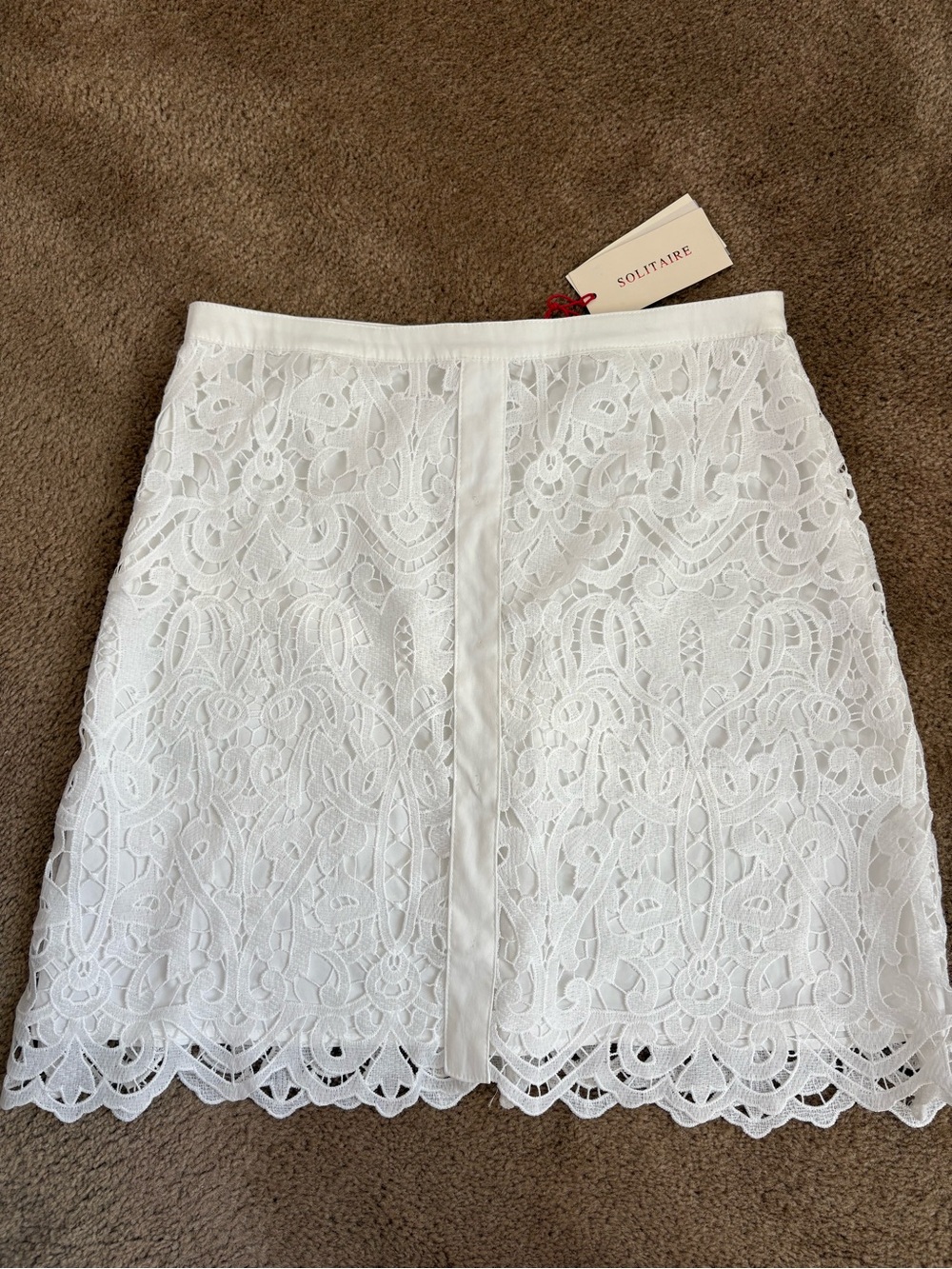 Solitaire White Lace Skirt